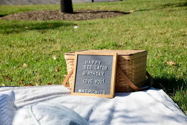 happy-picnic-customers